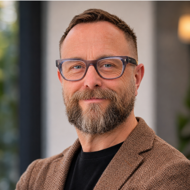 Roger Dickinson, Cisco